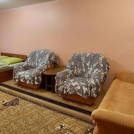 Nice Apartment เคียฟ ภายนอก รูปภาพ