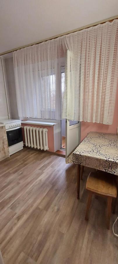 Nice Apartment เคียฟ ภายนอก รูปภาพ