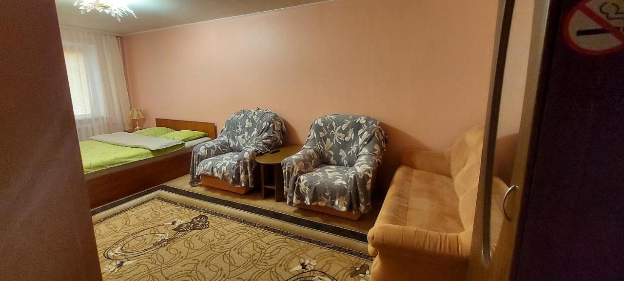 Nice Apartment เคียฟ ภายนอก รูปภาพ
